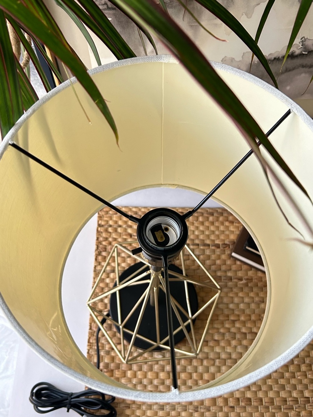 🌴Classy Industrial Gold & Black Geometric Table Lamp W/Shade | USB Port Outlet - Picture 3 of 16